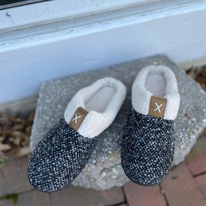 Rubber sole slippers